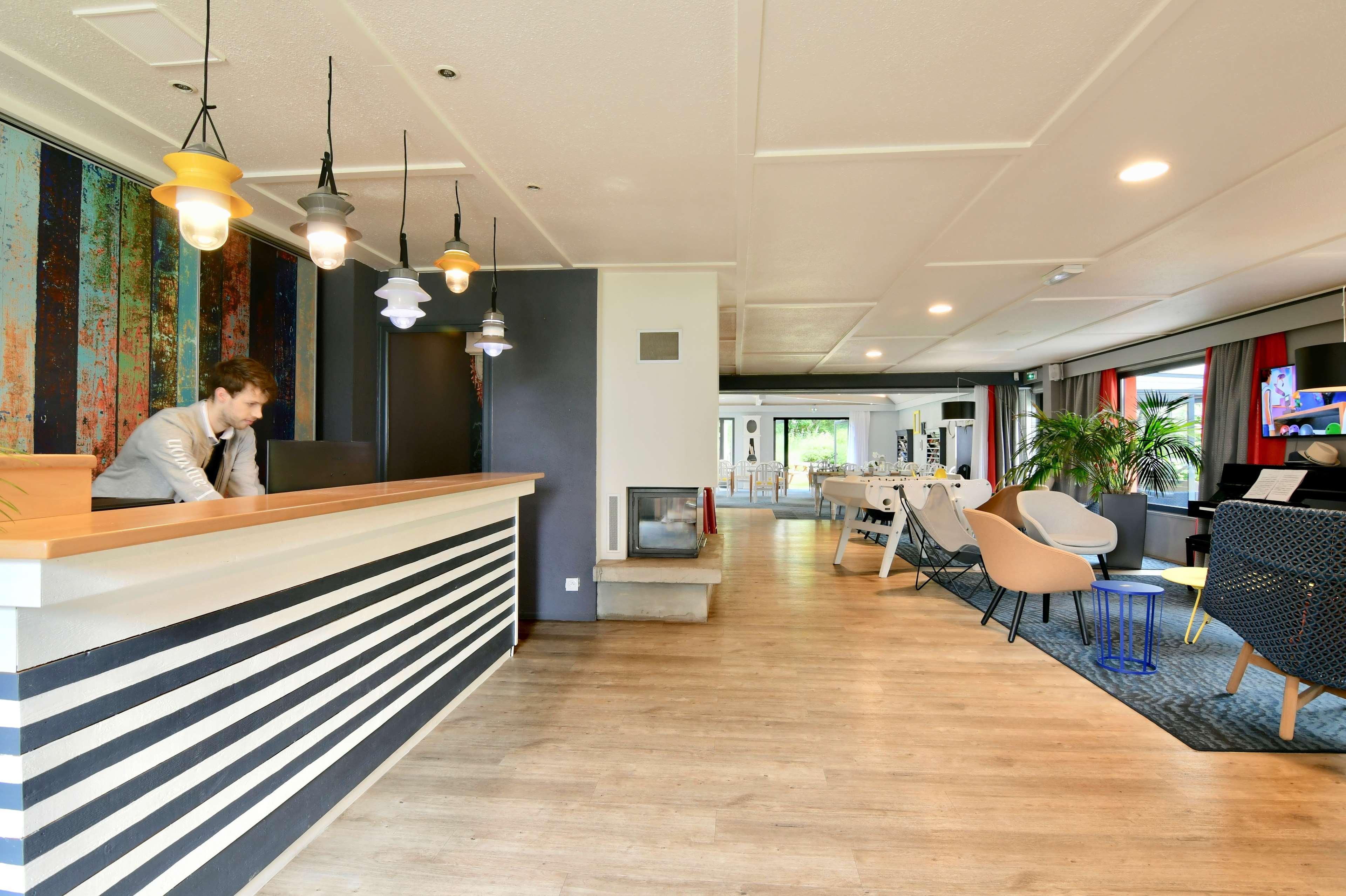 Kyriad Lannion-Perros-Guirec Экстерьер фото