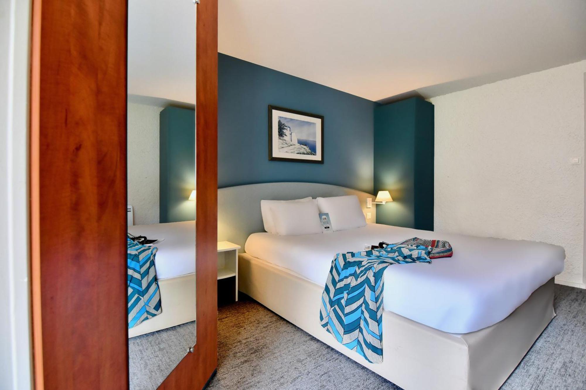 Kyriad Lannion-Perros-Guirec Экстерьер фото